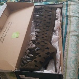 Knee high Lace up open toe boot/heels